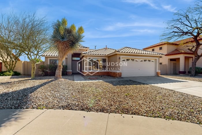 7123 North 77Th Drive – photo 1