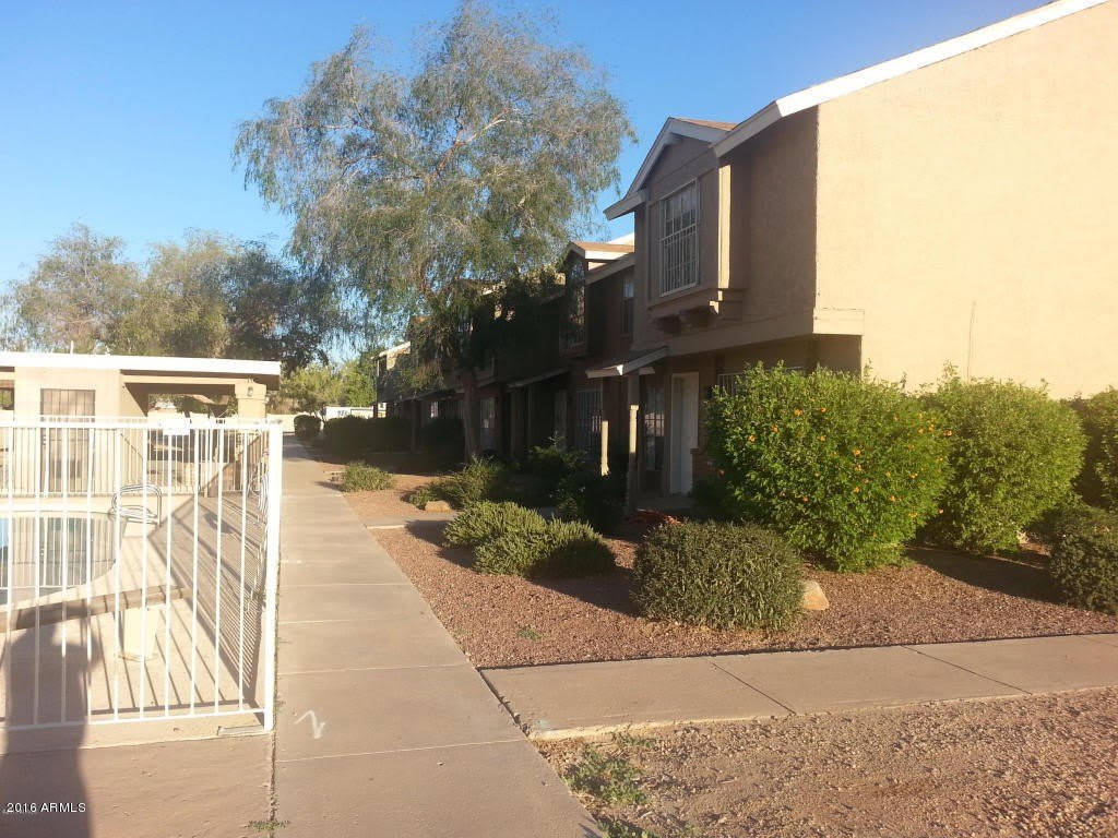5813 N 59TH Drive – photo 2