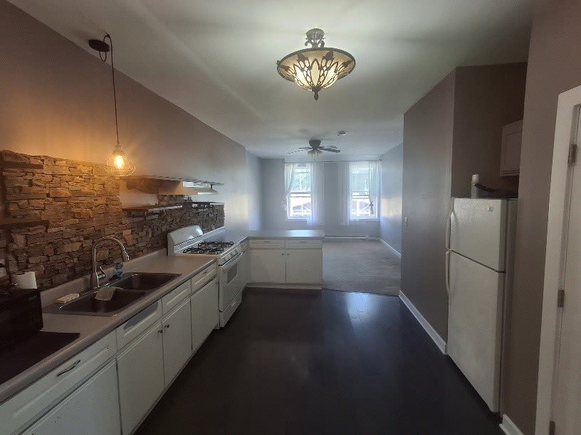 185 S State Street – photo 2