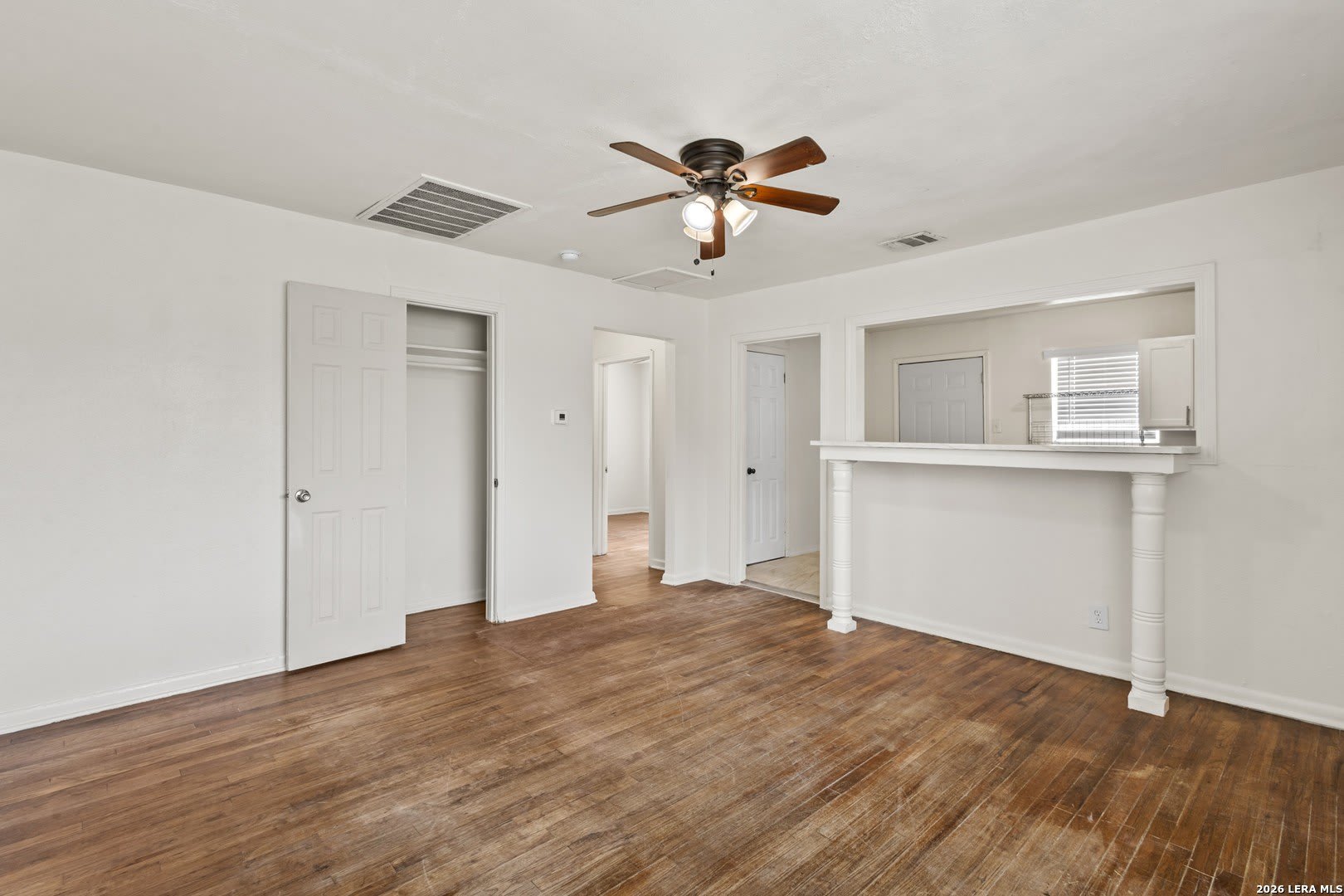 759 AVONDALE AVE – photo 5
