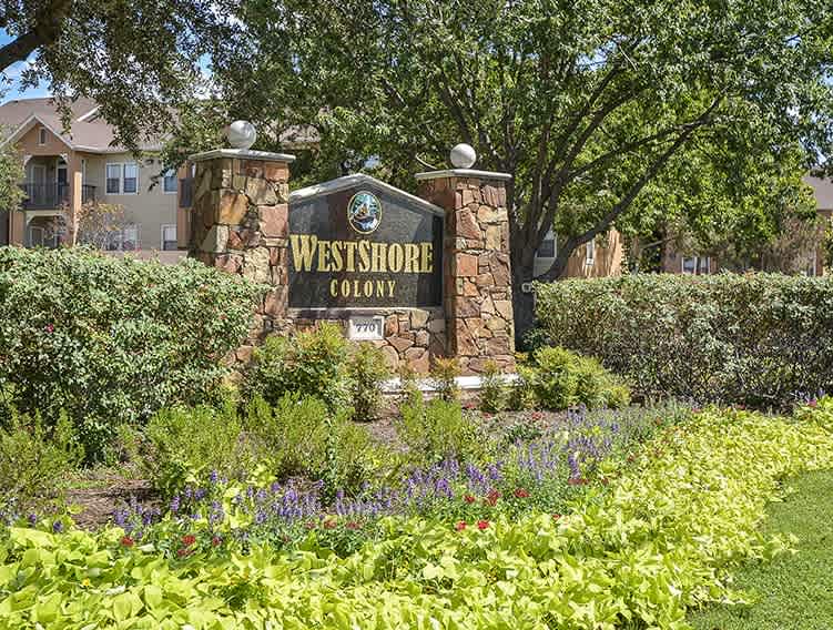Westshore Colony Apartments – photo 1