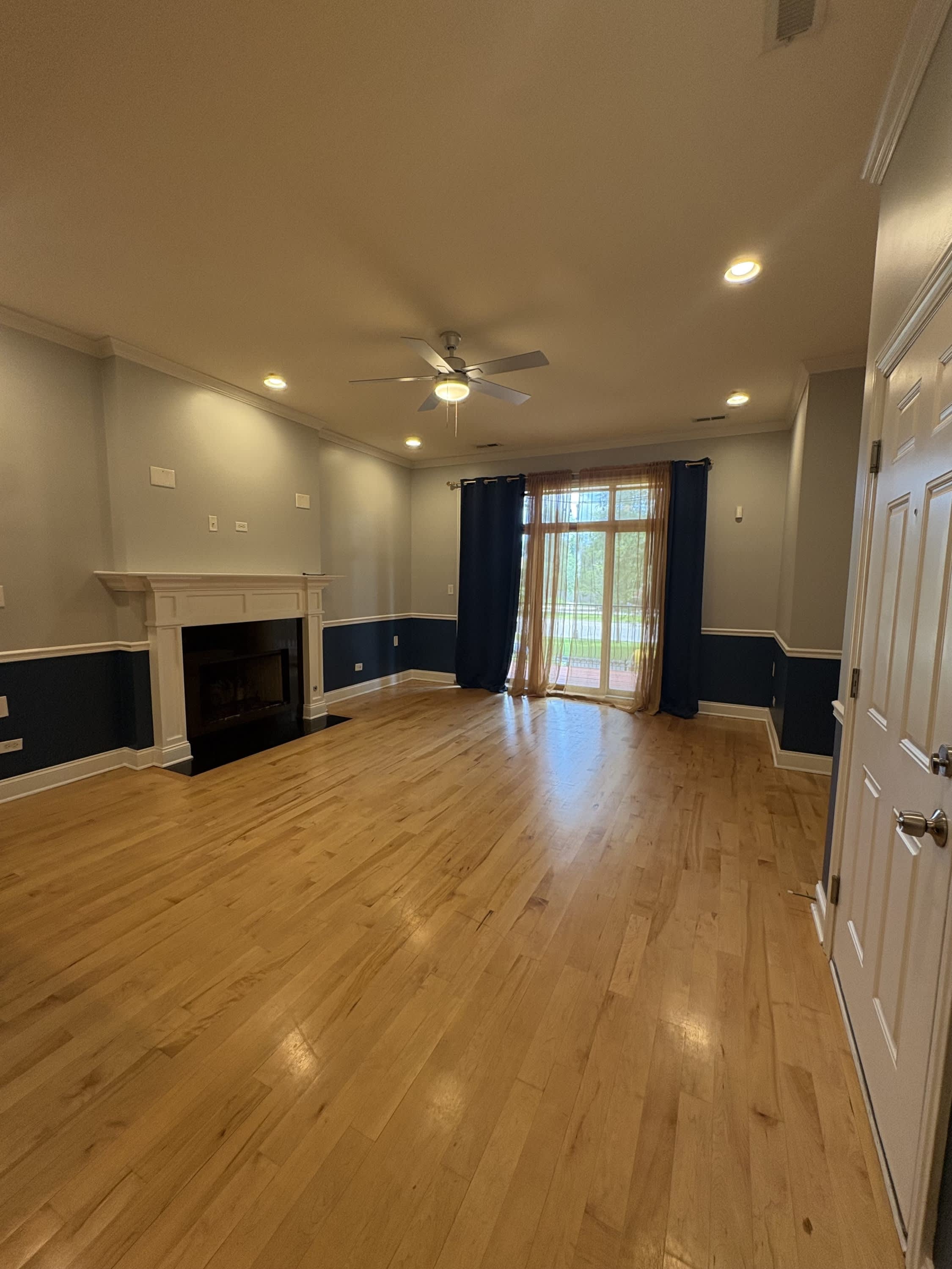 4218 South King Drive2N – photo 2