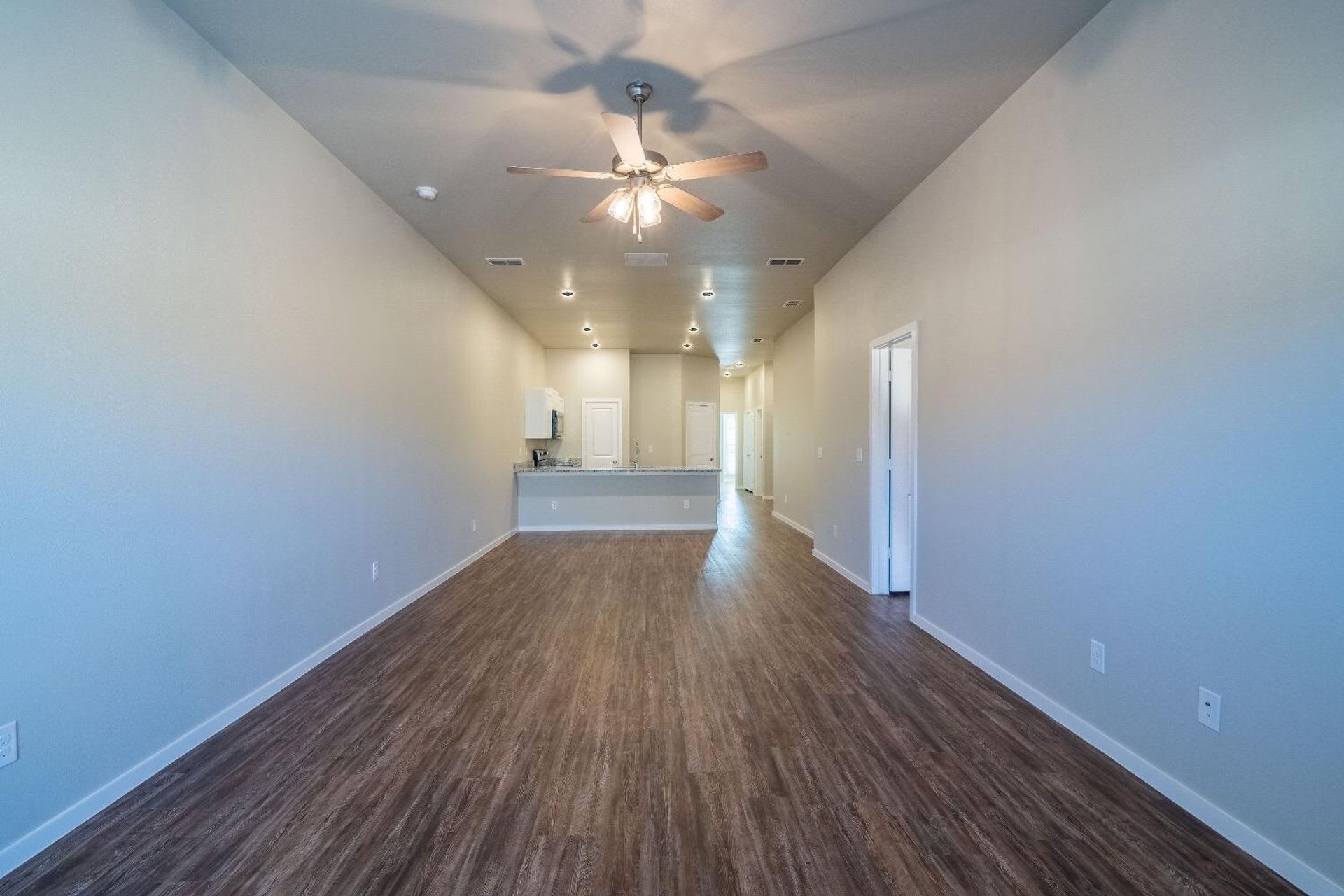 Cypress 2114 N Avenue K – photo 4