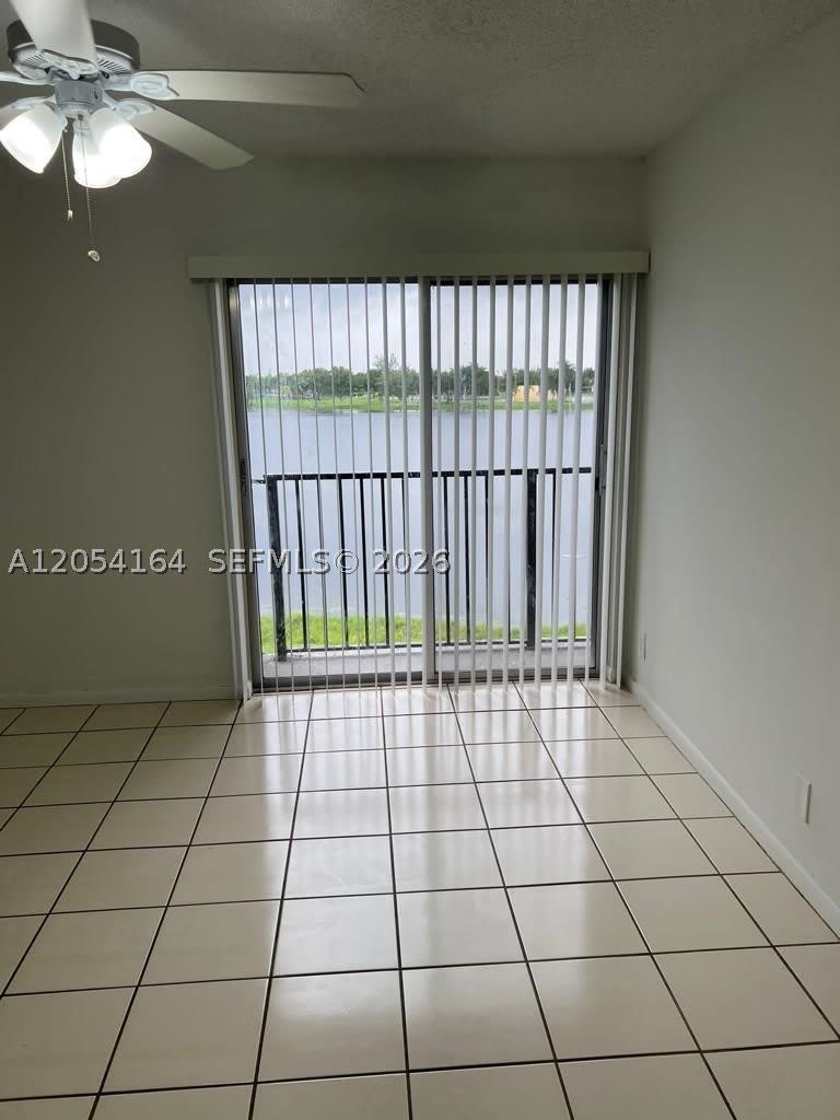 8720 N Sherman Cir – photo 5