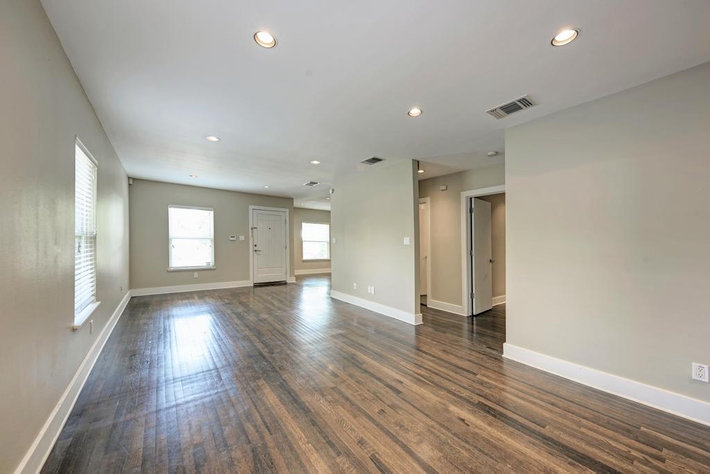 1014 East 14th Street – photo 4