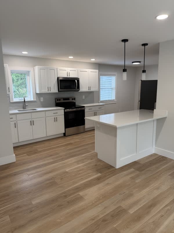 1050 Lucas Avenue Extension – photo 1