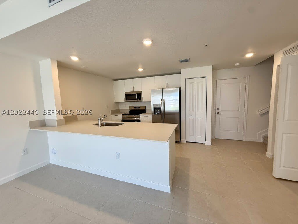 12460 SW 248 Street – photo 4