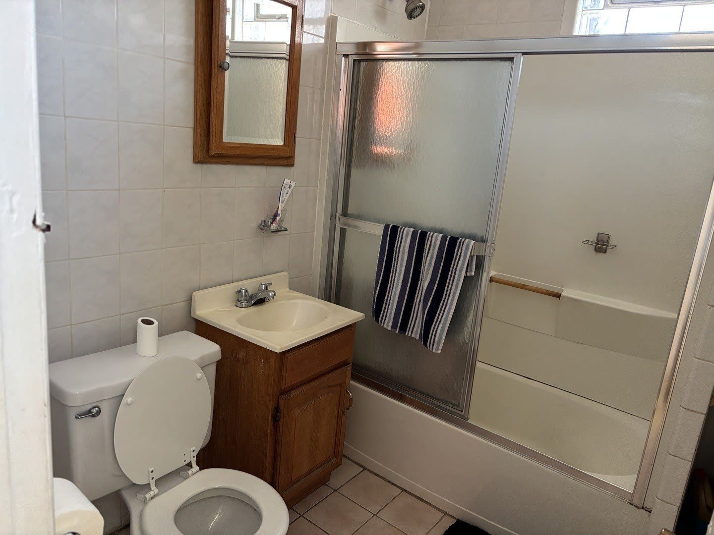 3053 N Elbridge Avenue – photo 4