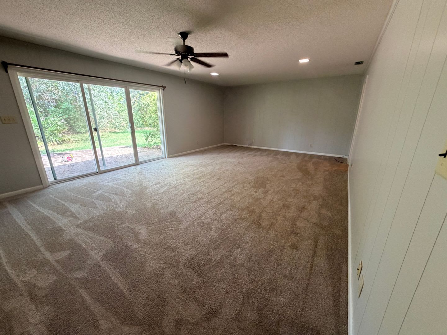 Charming 3BR/2BA Brick Home with 2-Car Garage in Foxborough Subdivision! – photo 3