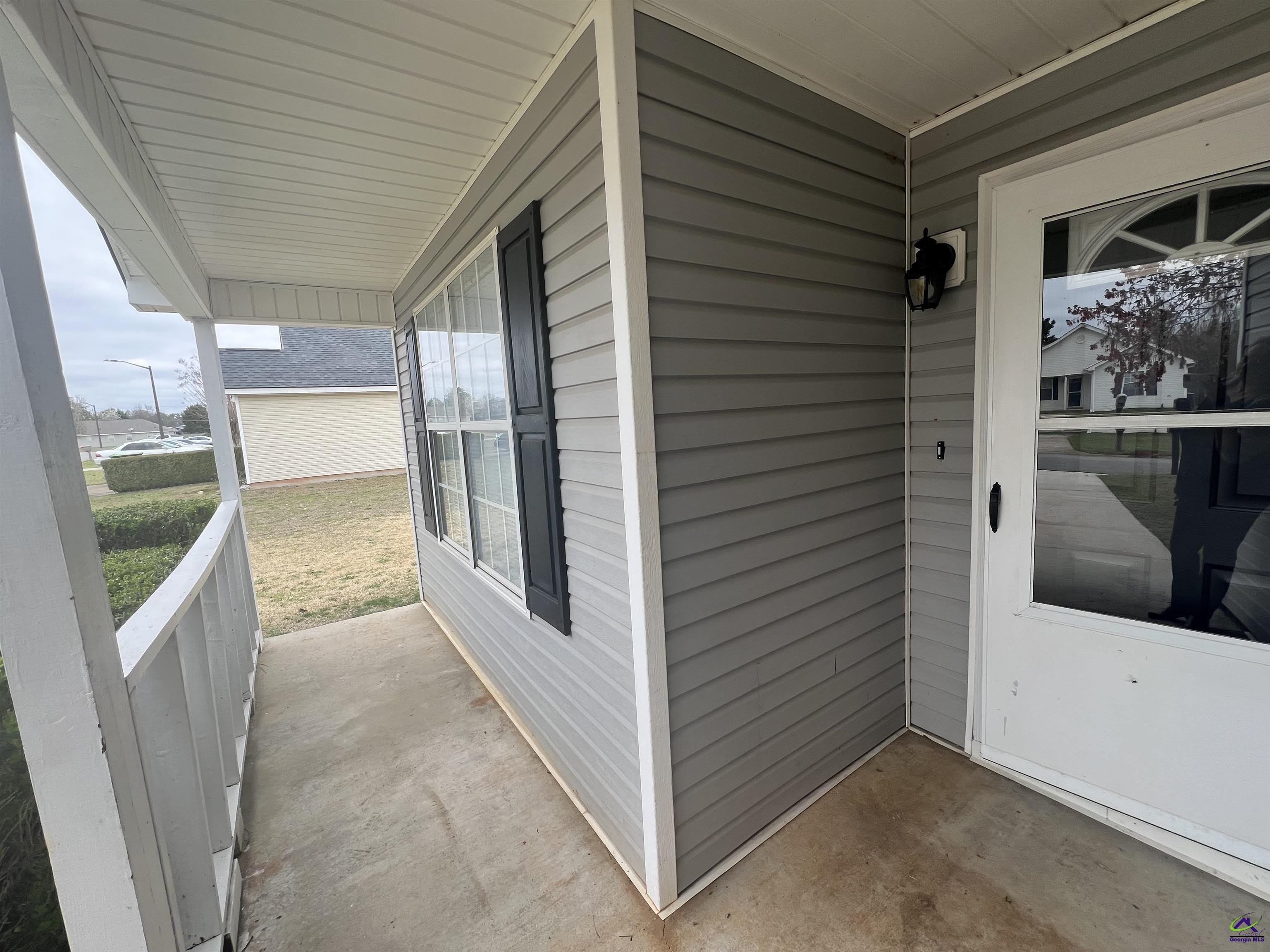 215 Haverhill Circle – photo 2
