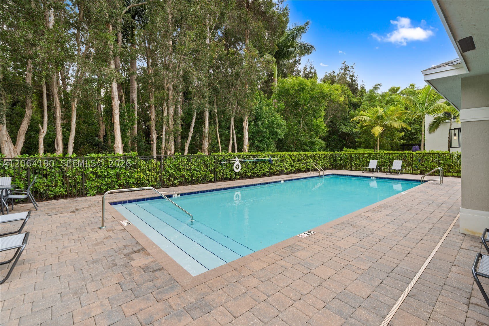 1385 Nw 208Th Ter – photo 4