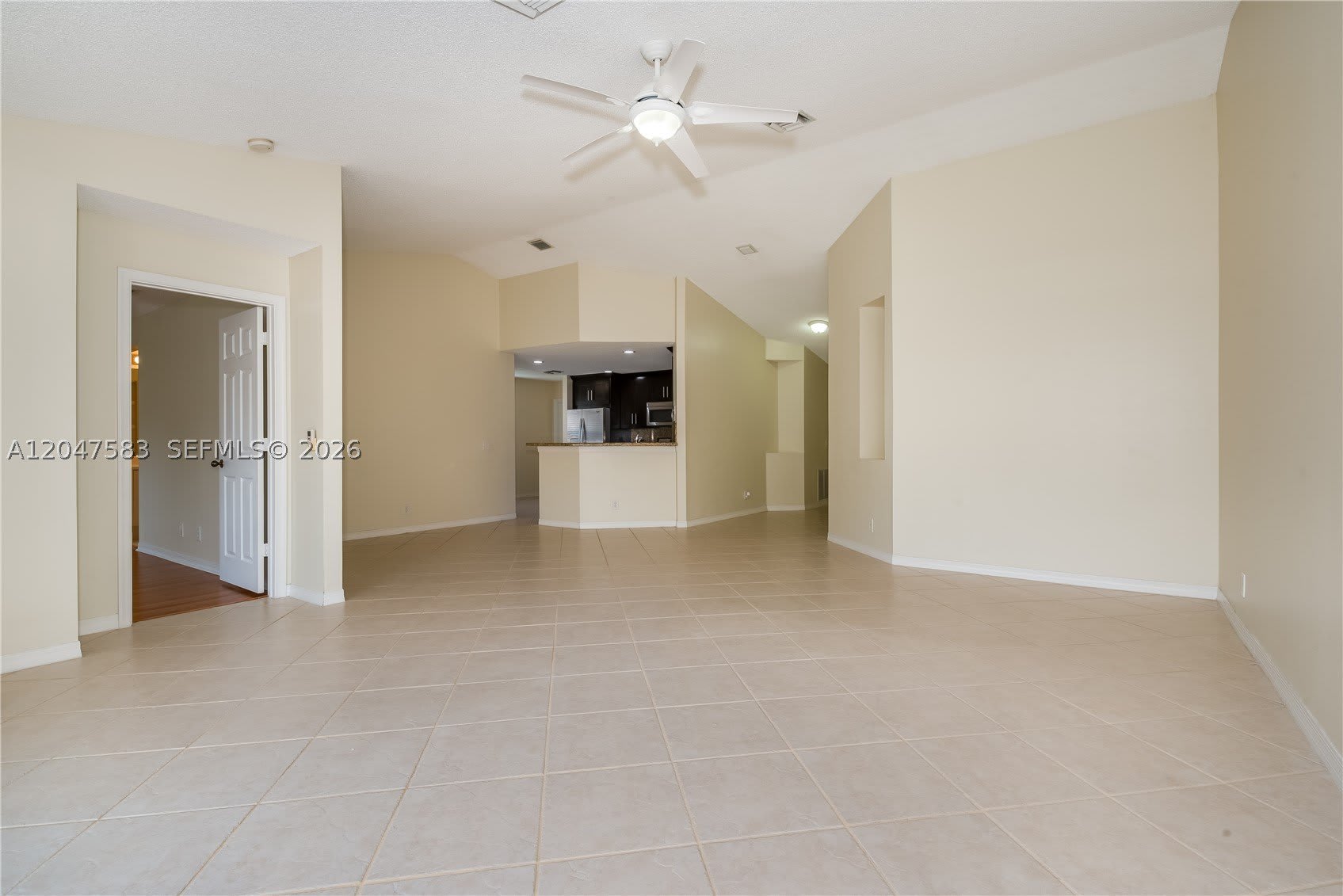 4152 Pine Ridge Ln – photo 4