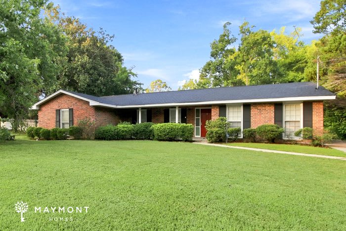 3242 Fernway Drive – photo 2