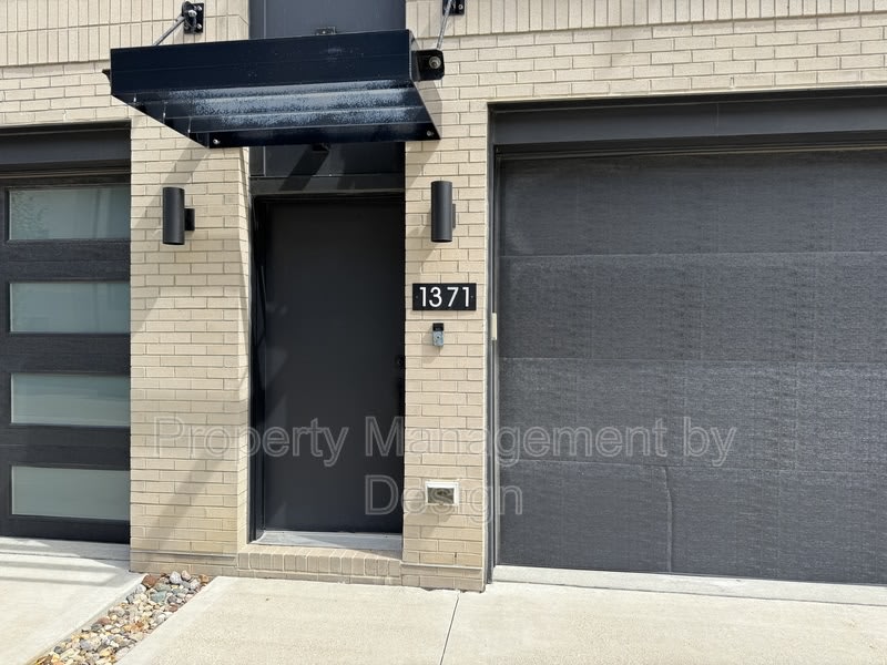 1371 Keosauqua Way – photo 2
