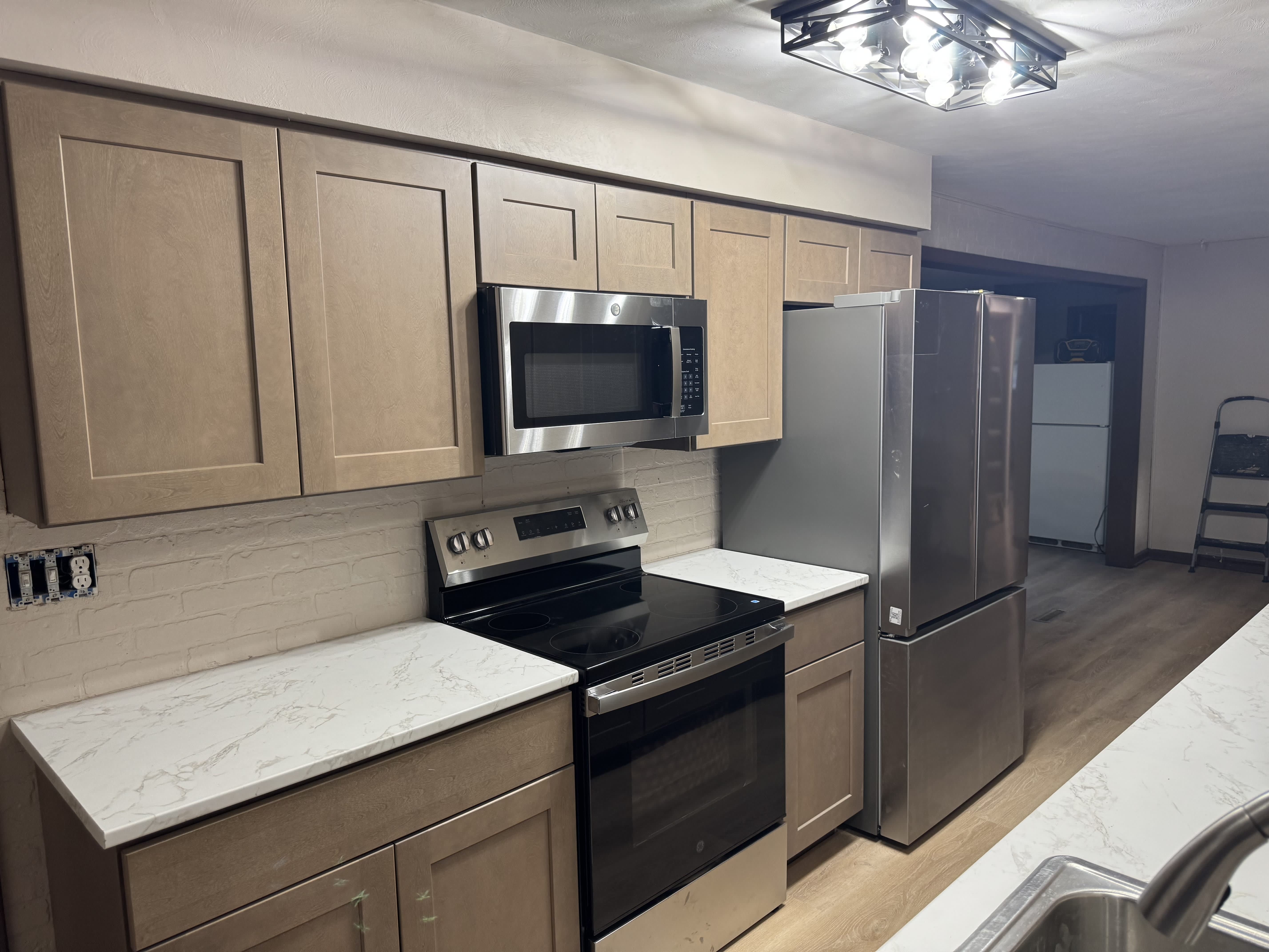 2100 42nd St N – photo 2