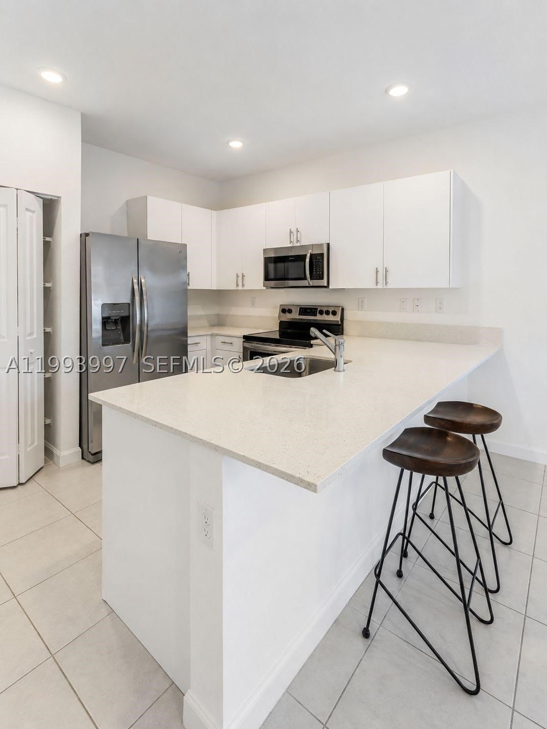 12773 SW 234th Ter – photo 2
