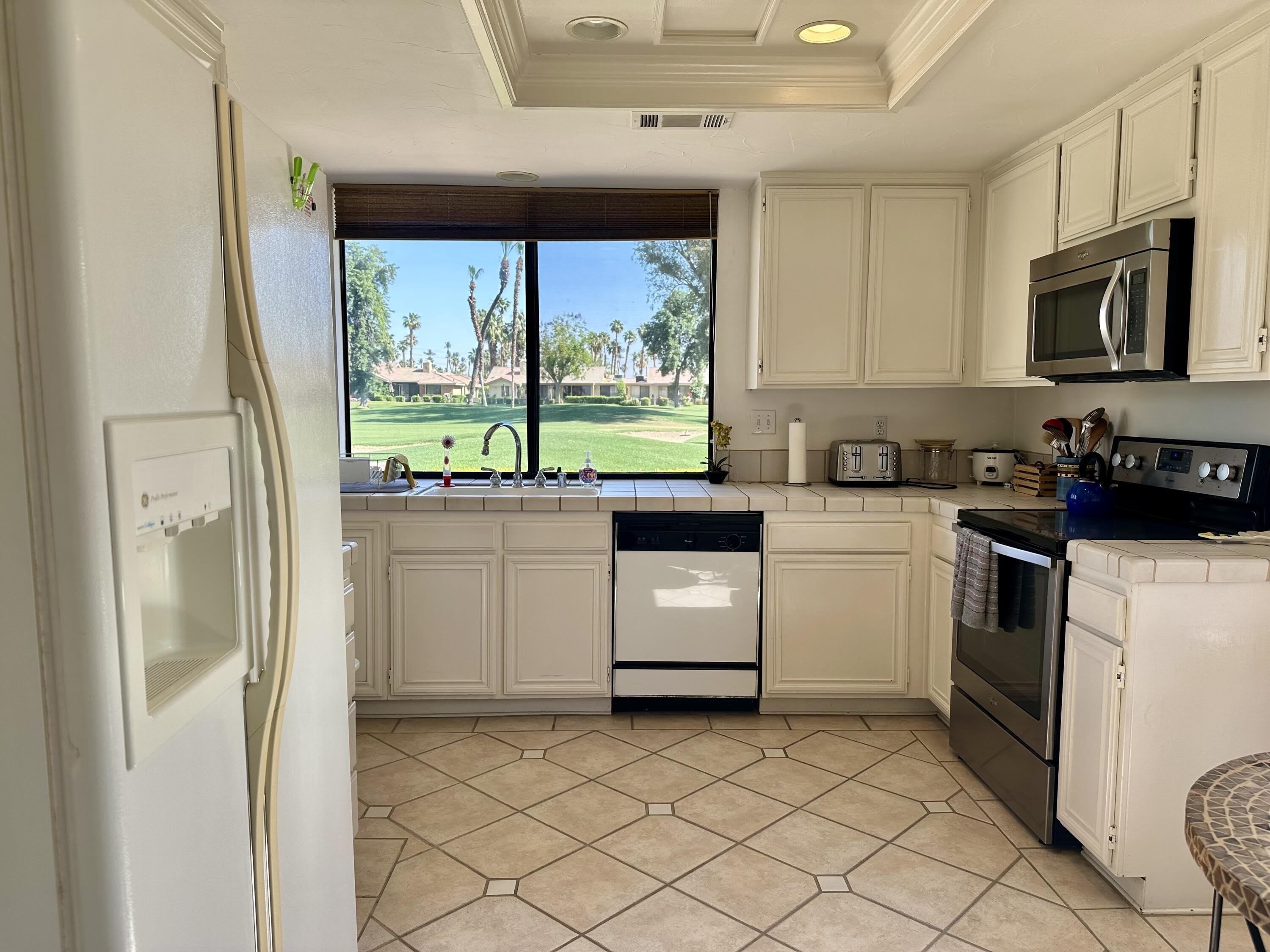 432 S Sierra Madre – photo 5