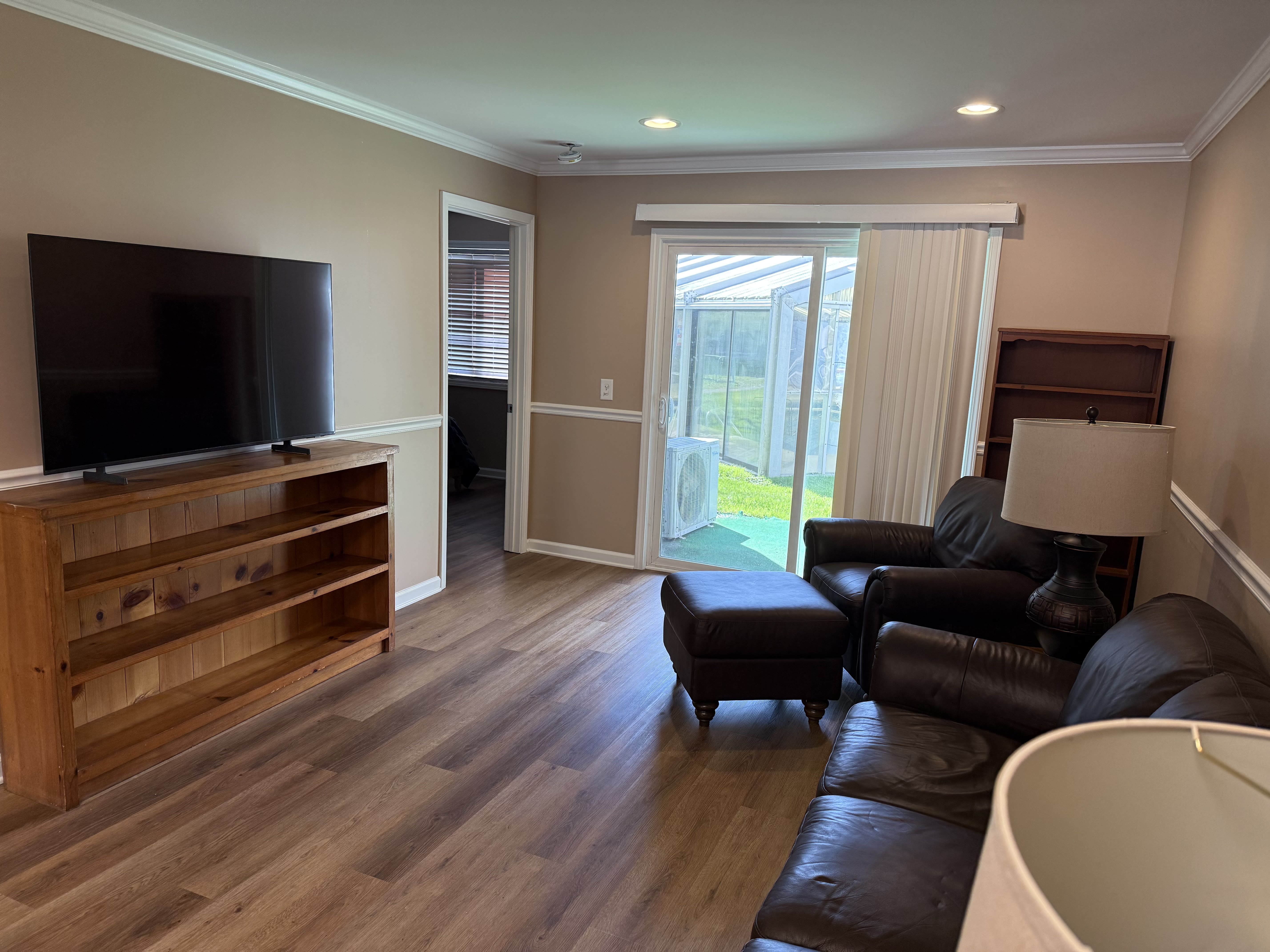 521 Meadowview Drive – photo 3