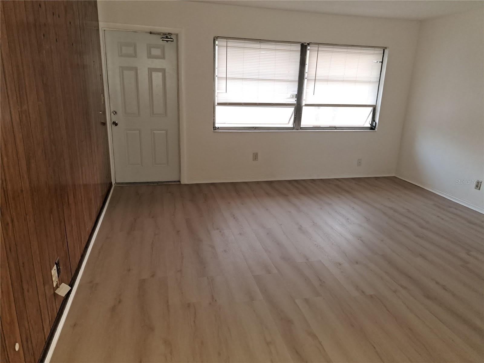 4150 BARRACUDA Drive SE – photo 2