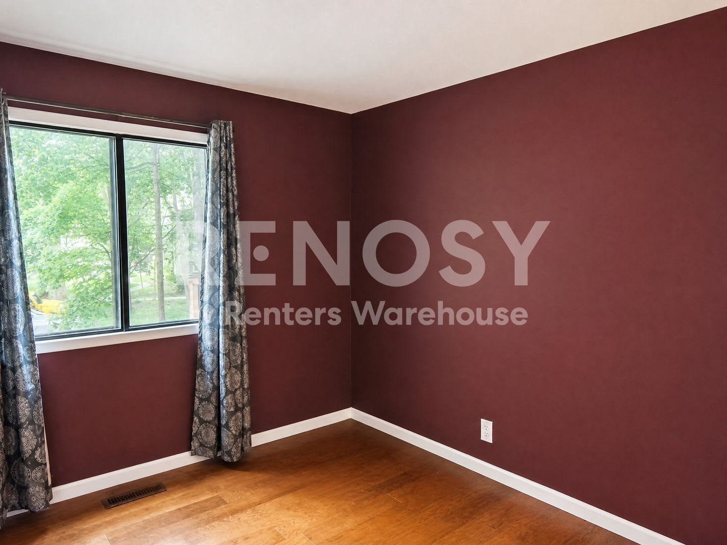 2BD/1BA Townhome in Plymouth Available Now! – photo 4