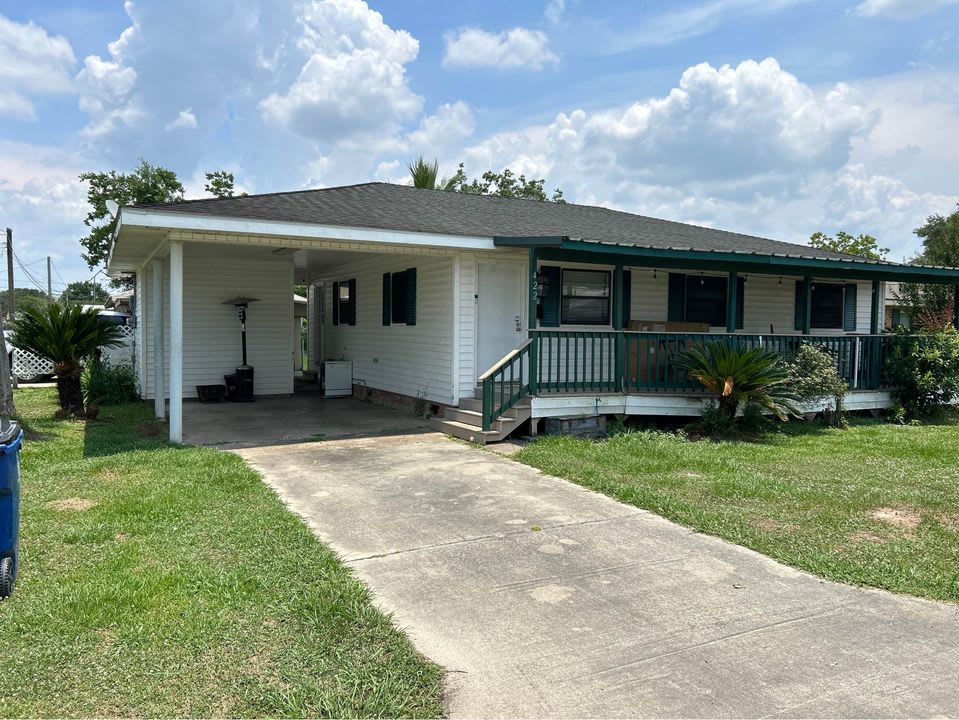 422 Ann Drive – photo 1