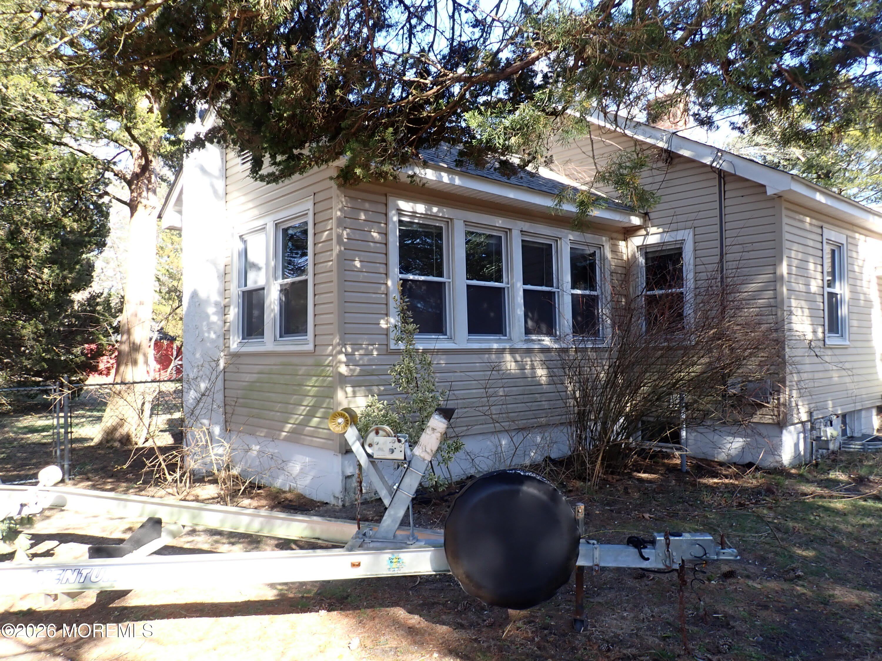 1490 Davidson Avenue – photo 4