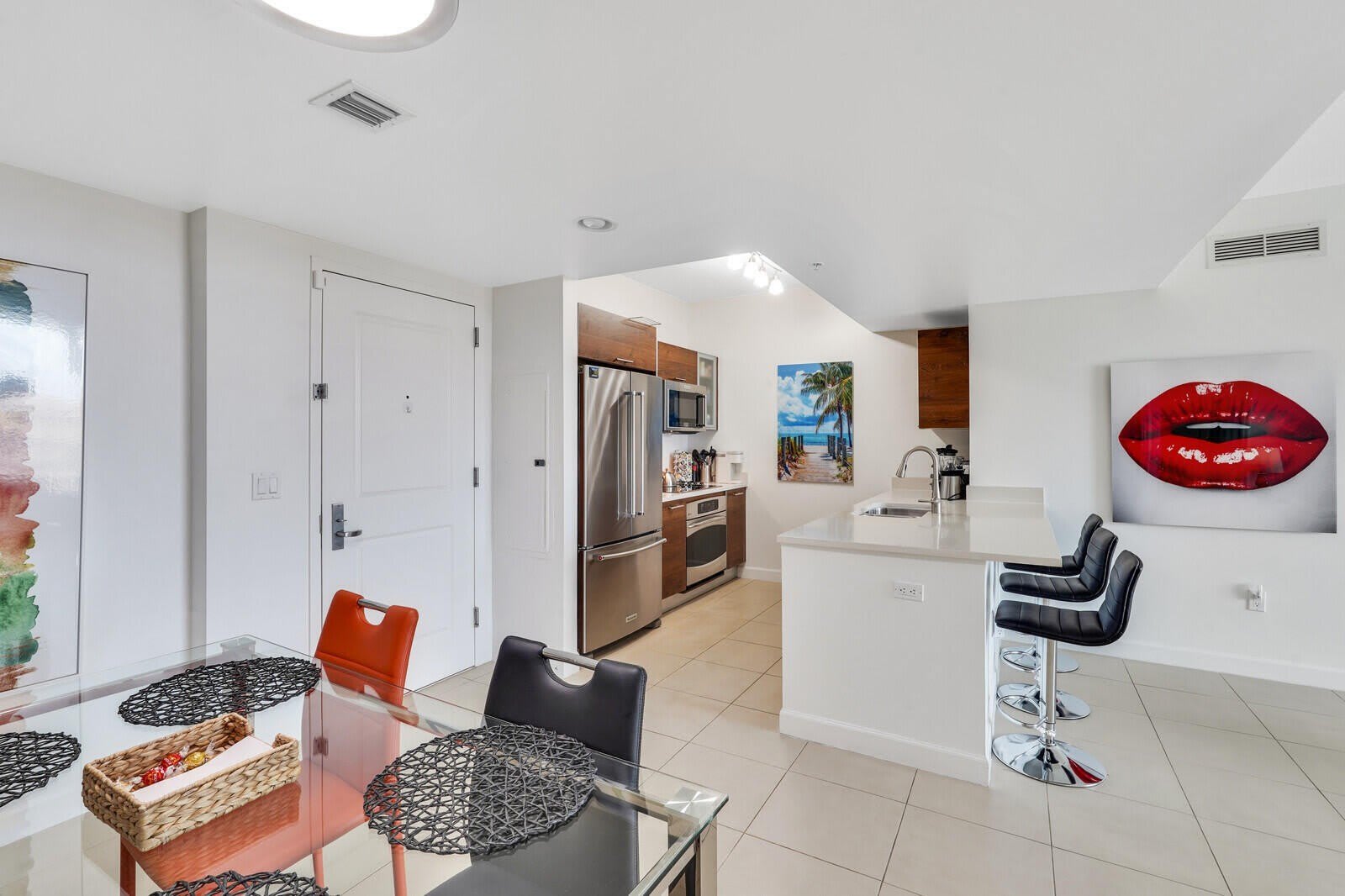 480 Hibiscus Street – photo 5