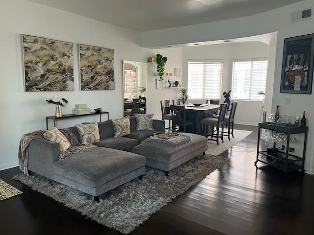 408 W Queen St – photo 3