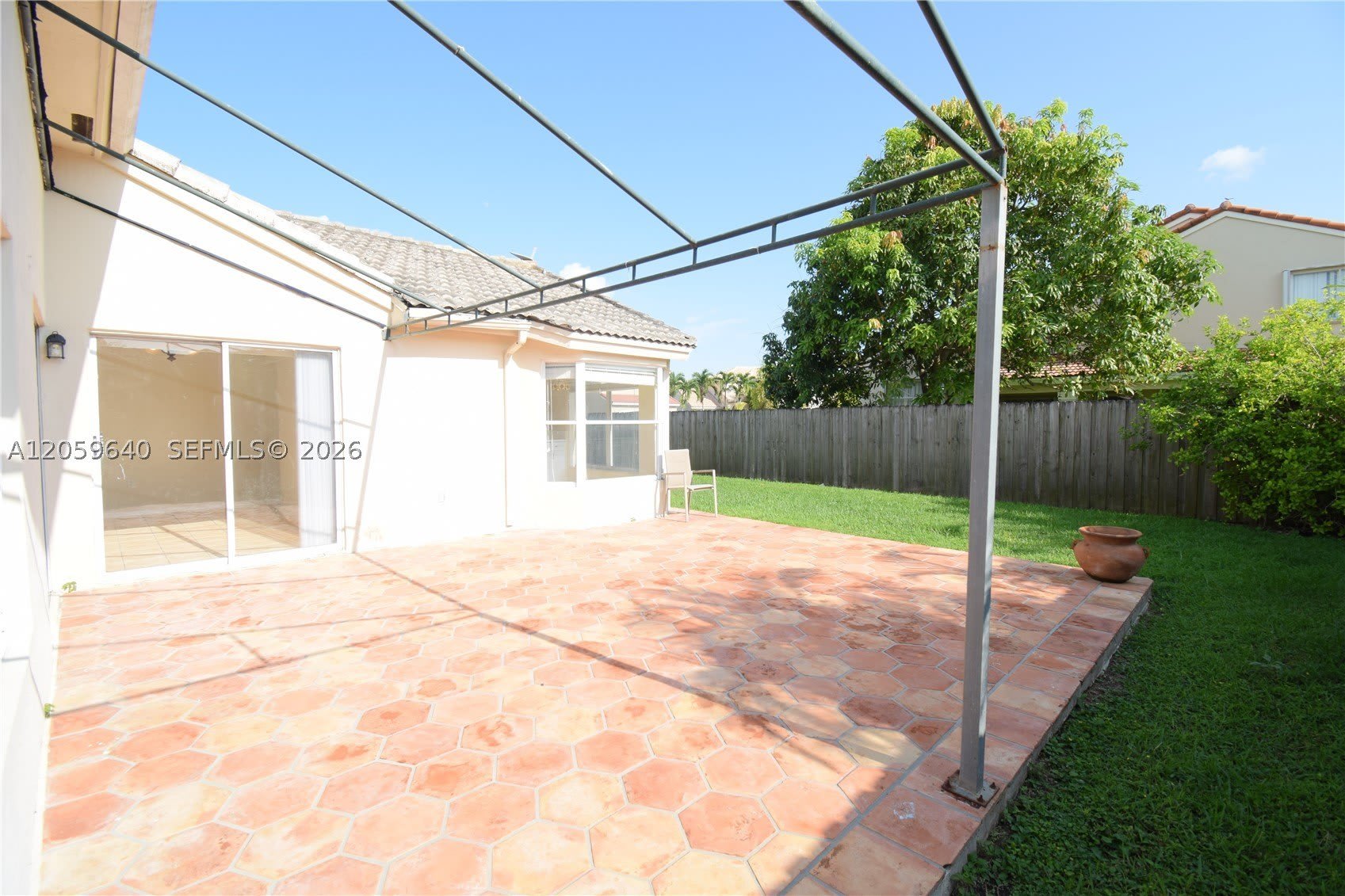 15860 SW 77th St – photo 5