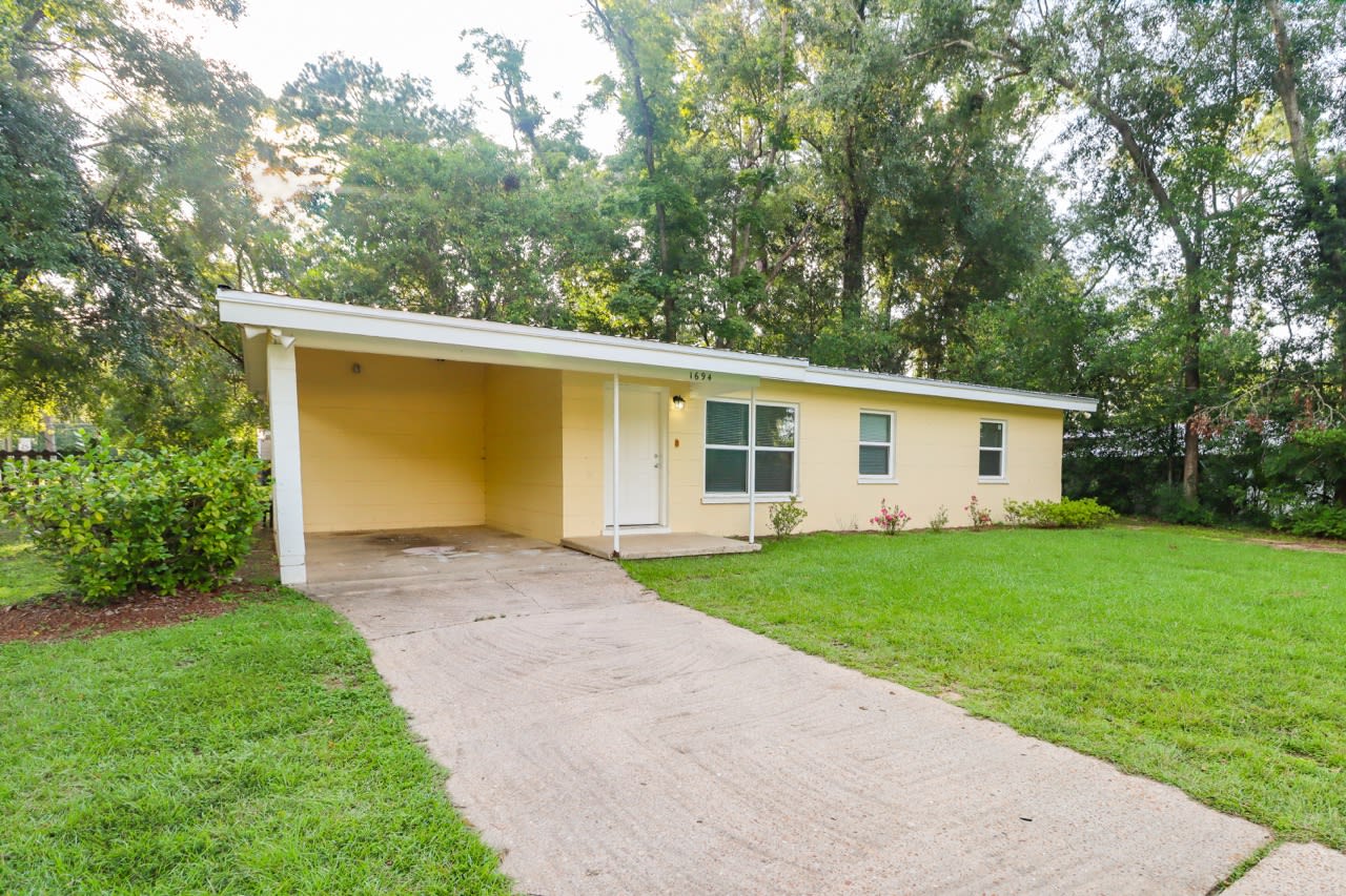 1694 Sharkey Street – photo 1