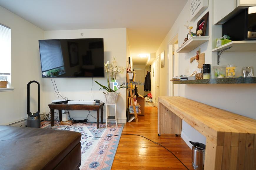 8 Griggs St. – photo 5
