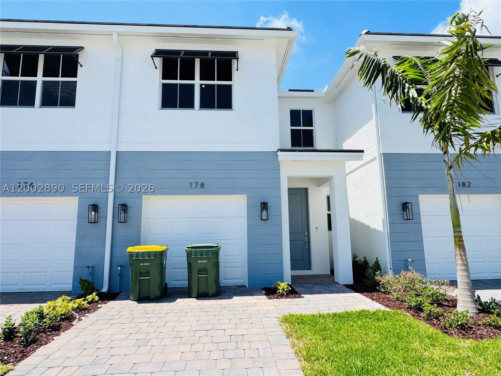 178 NE 14th Avenue – photo 2