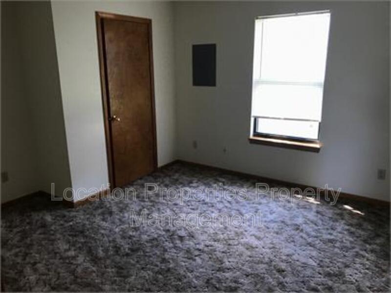 945 Homewood Street (Bambino) – photo 4