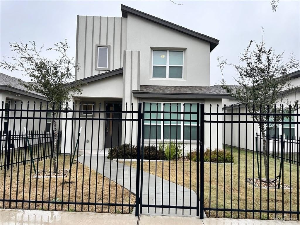 1313 Xavier Avenue – photo 2