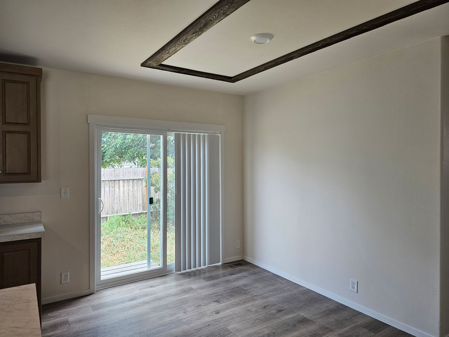 2404 Empire Loop, La Grande, Oregon 97850 – photo 2