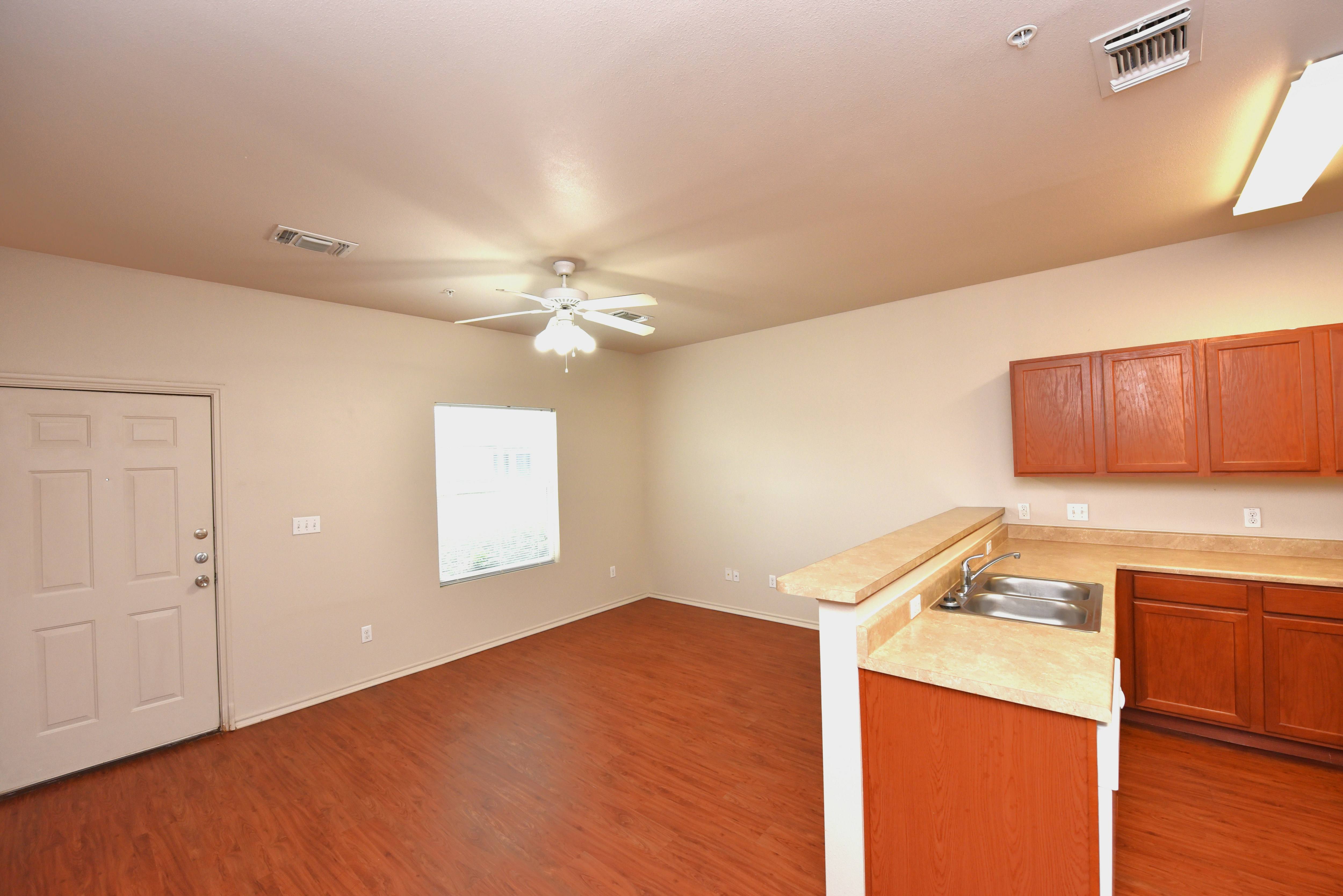 Chilton Village Apartments – photo 4