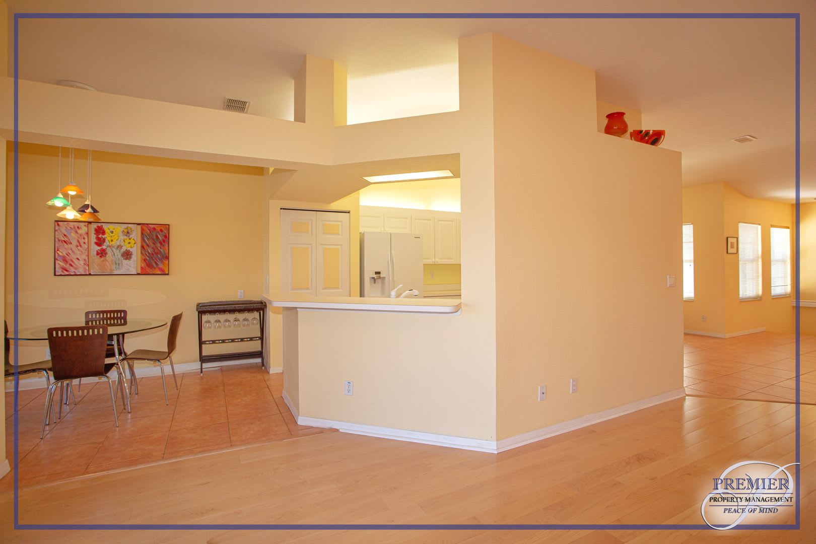 Furnished 3 Bed 2 Bath Villa W Garage North Naples Calusa Bay South Gated Lake View – photo 2