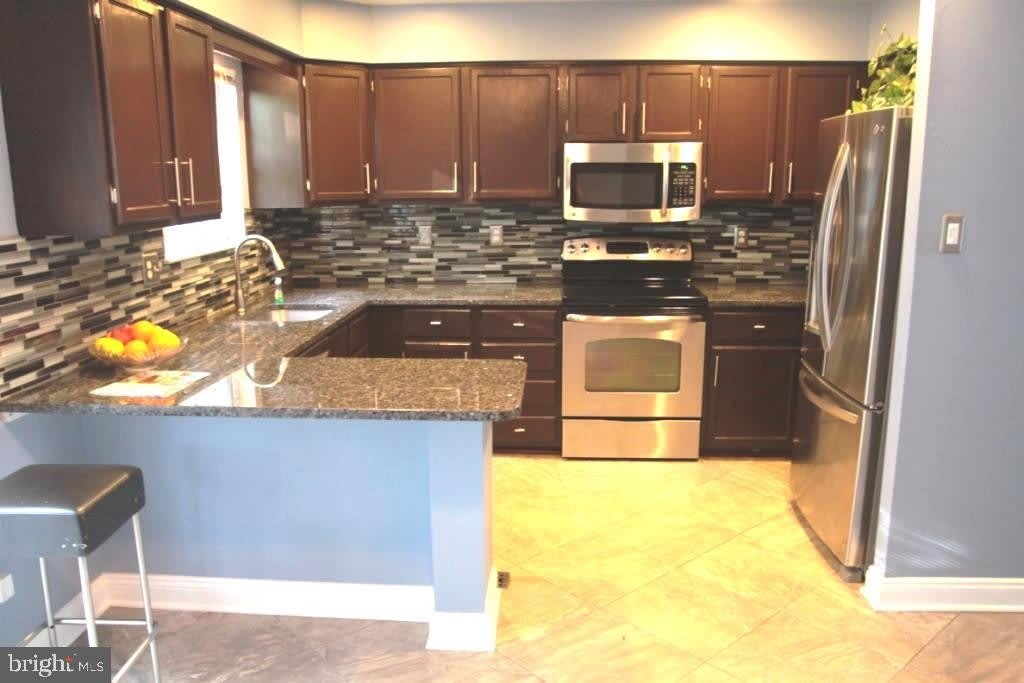 4773 LEYDEN Way – photo 2
