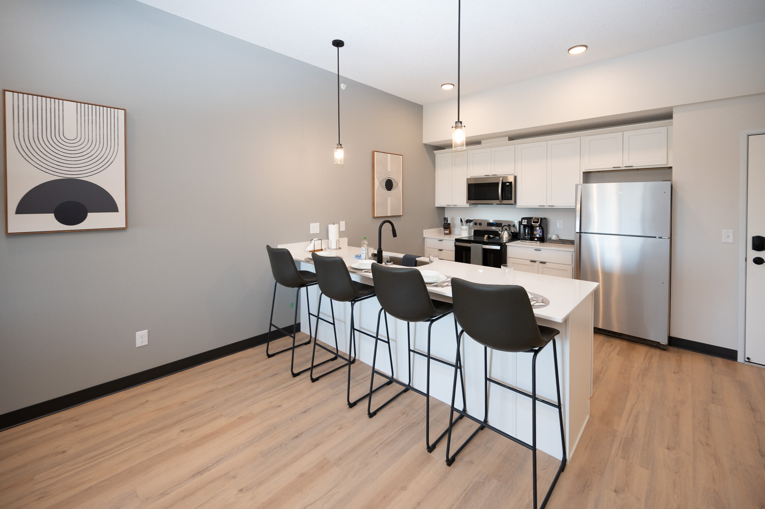 1075 4th Street Northeast – photo 2