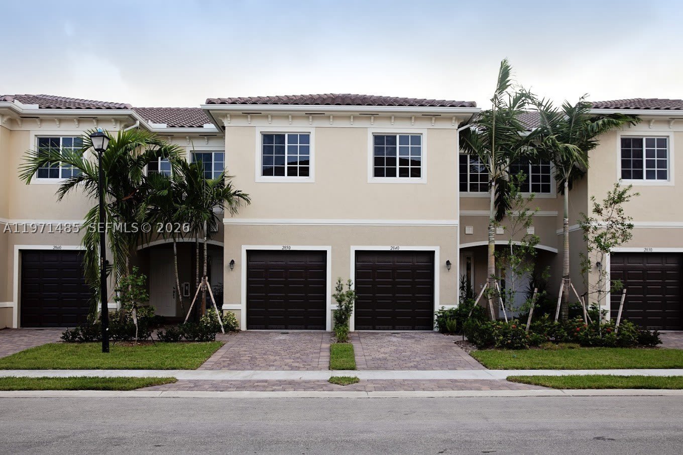 2844 SW 81 – photo 2