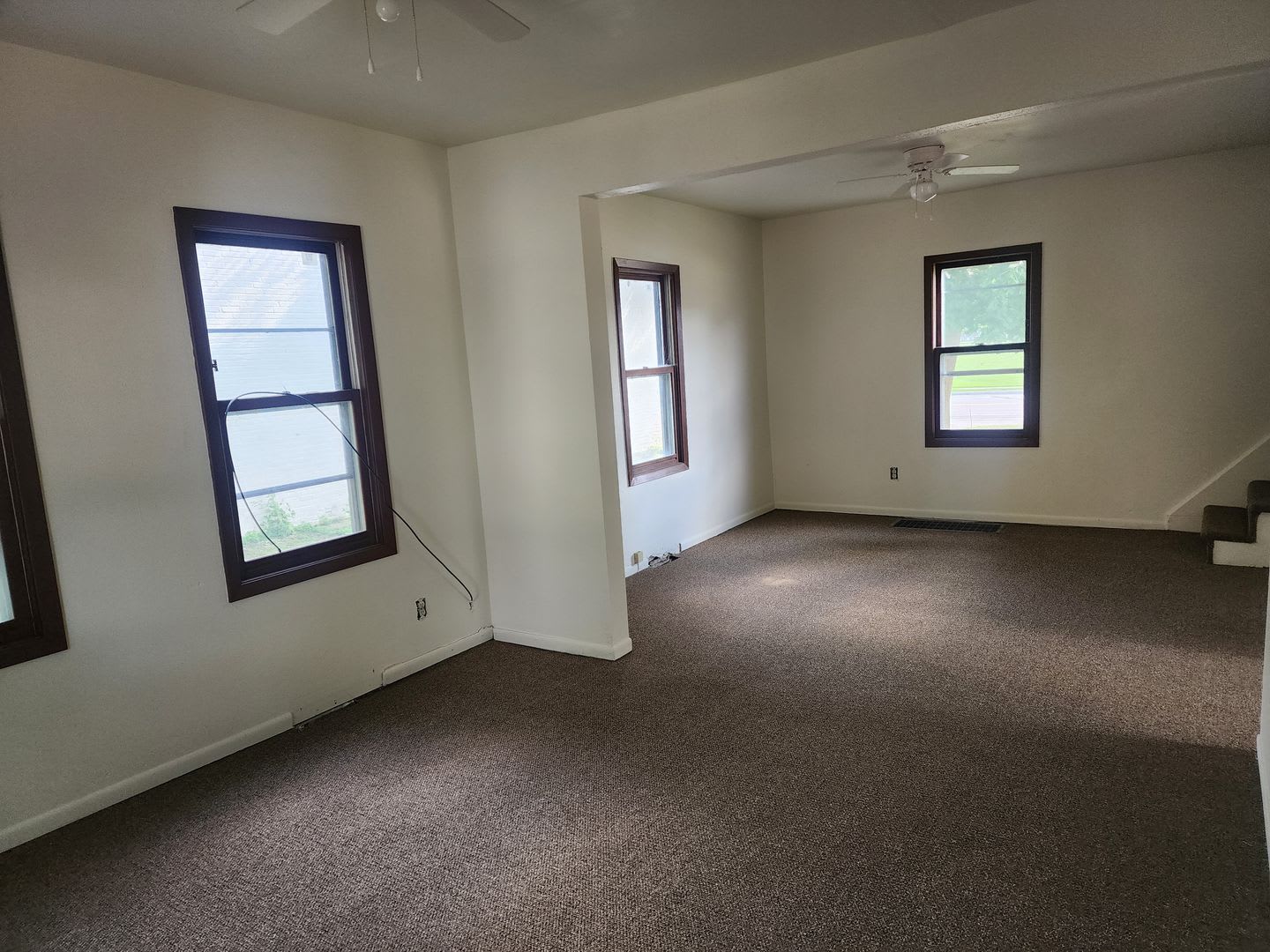 Available Sept 15Th 4 Bedroom 1 Bath Two Story Newly Renovated Home In Desirable Williamson St Neighborhood – photo 4
