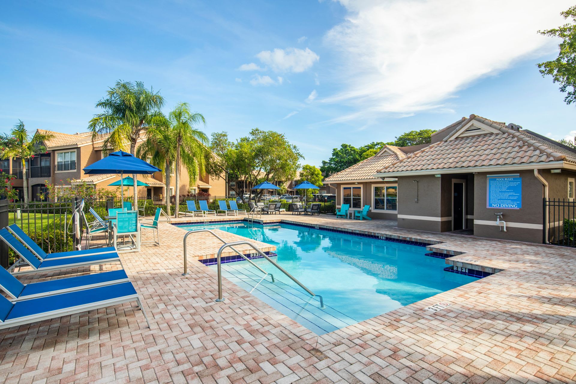Coral Falls Apartments – photo 3