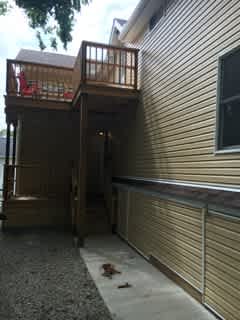 208 1/2 W Washington St – photo 2