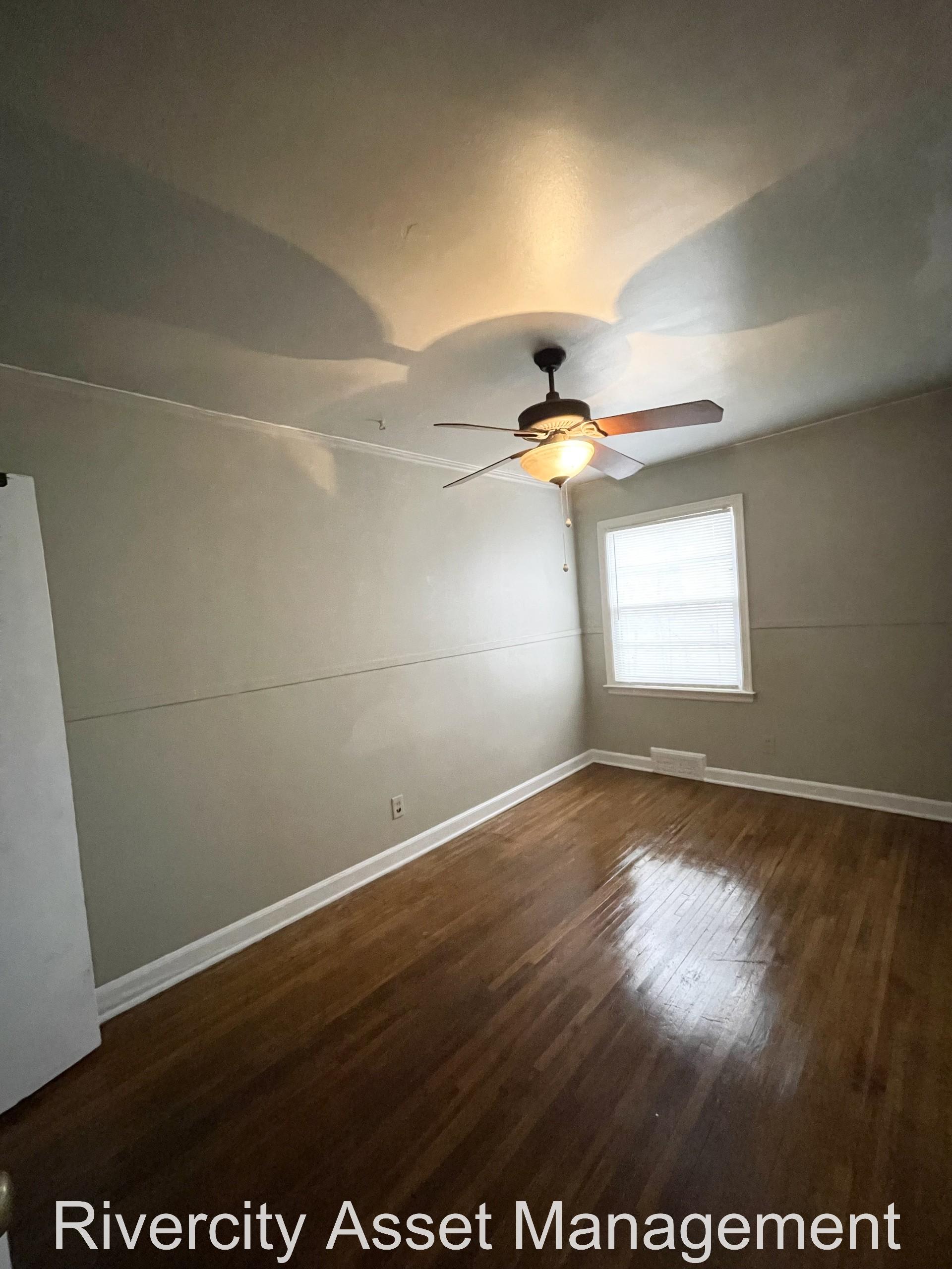 755 Houston Street – photo 5