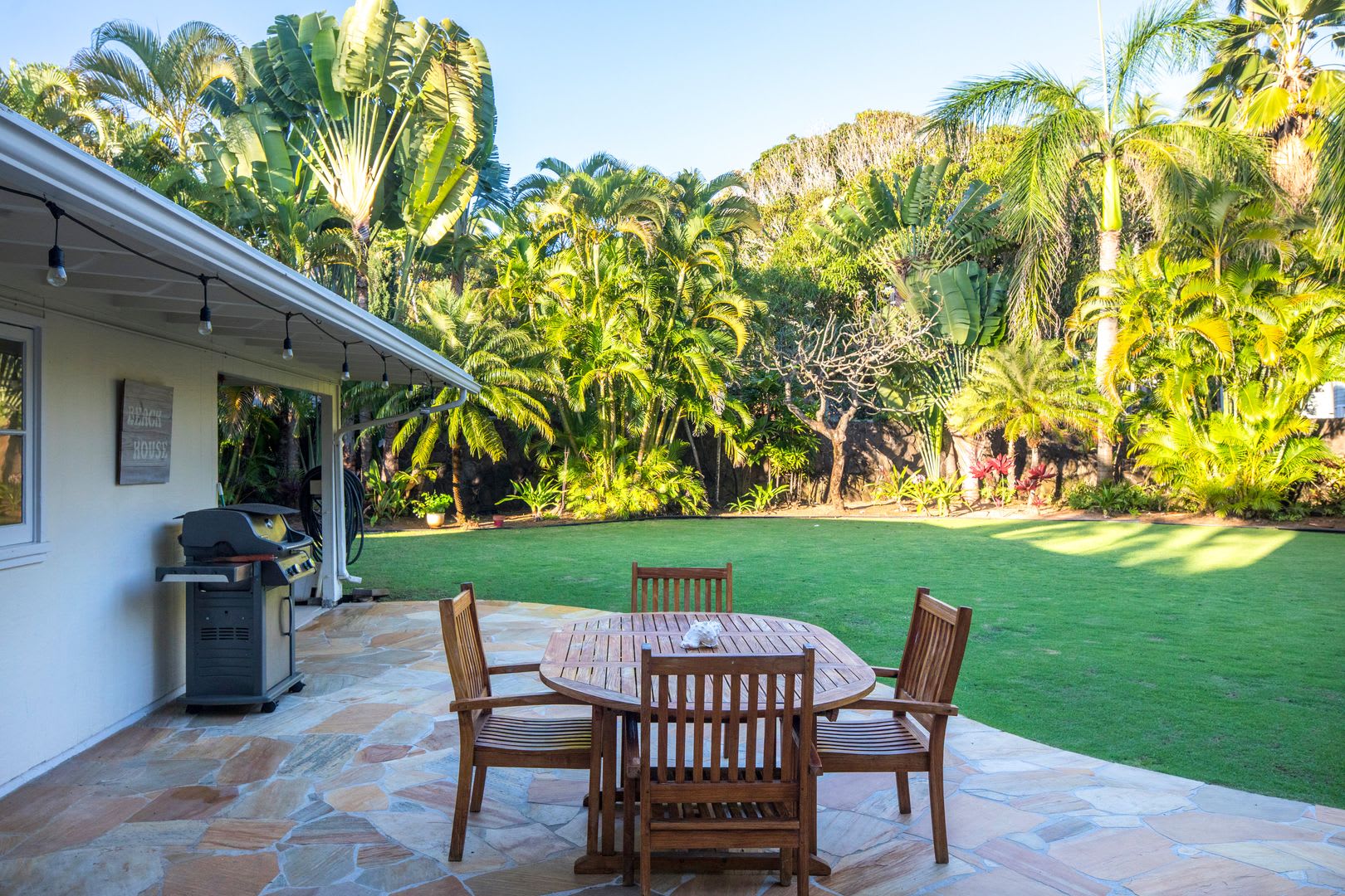 Fully Furnished Lanikai House with A/C – photo 3