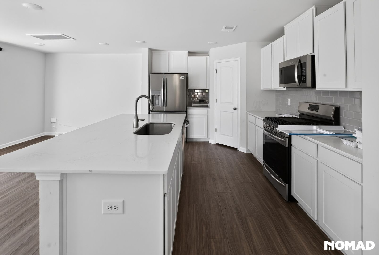 Charming 4BR House in Camden – photo 3