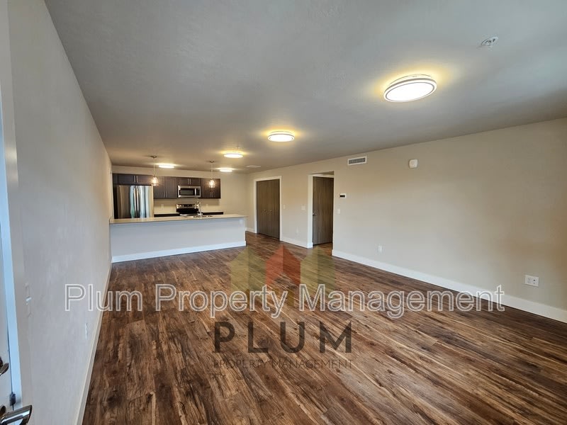 425 Michigan Avenue – photo 3