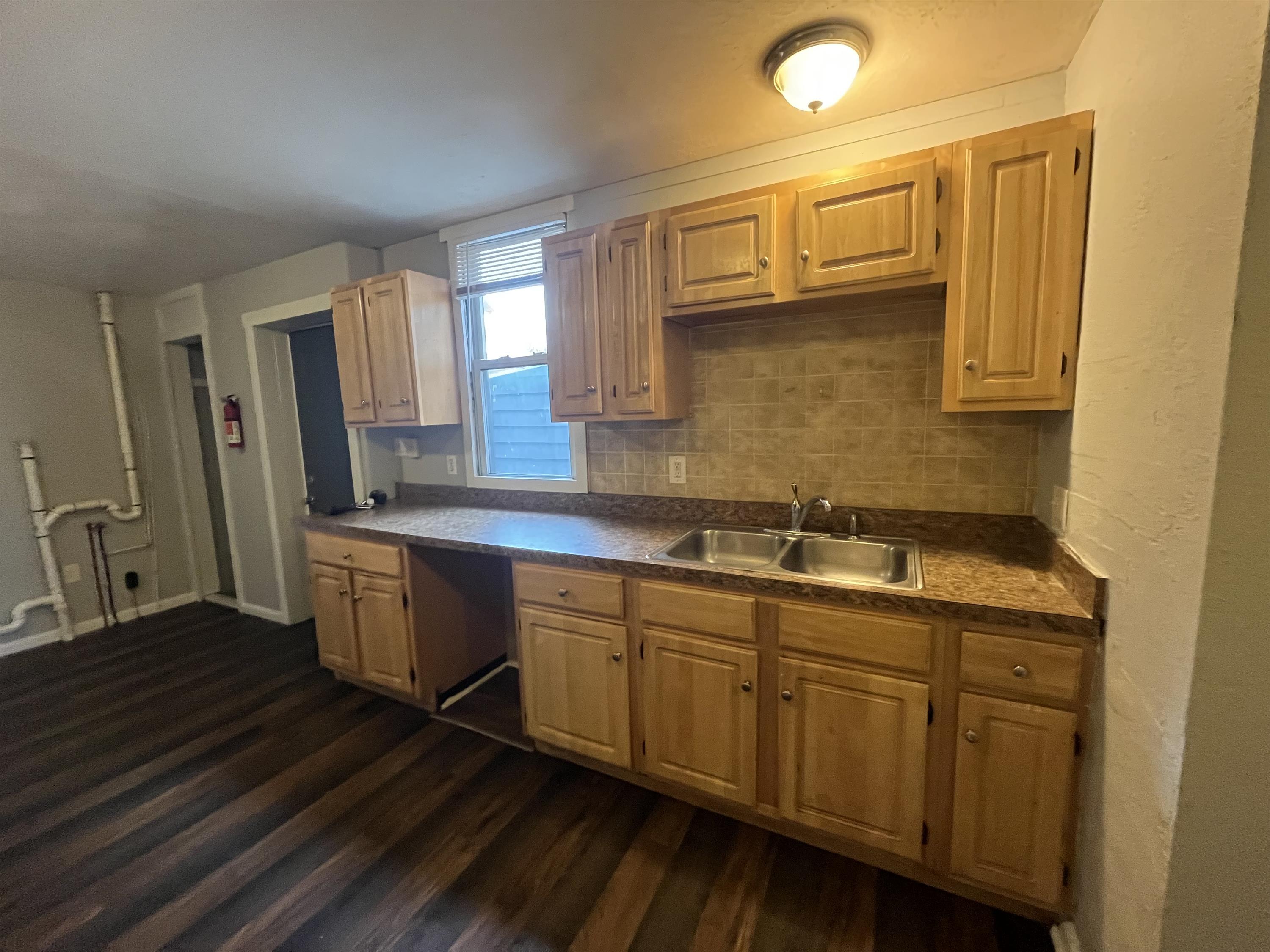 51 South Queen Street – photo 3