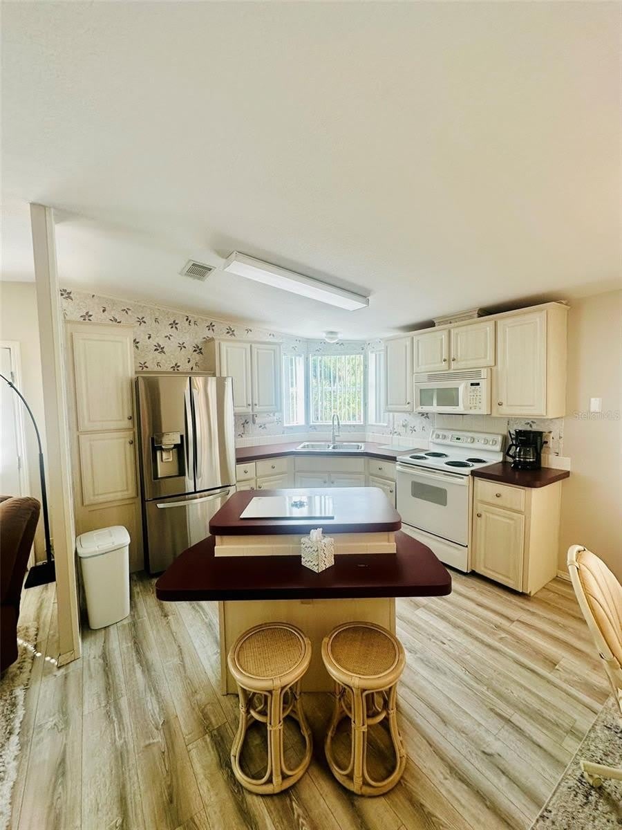 2305 BAY Drive – photo 4