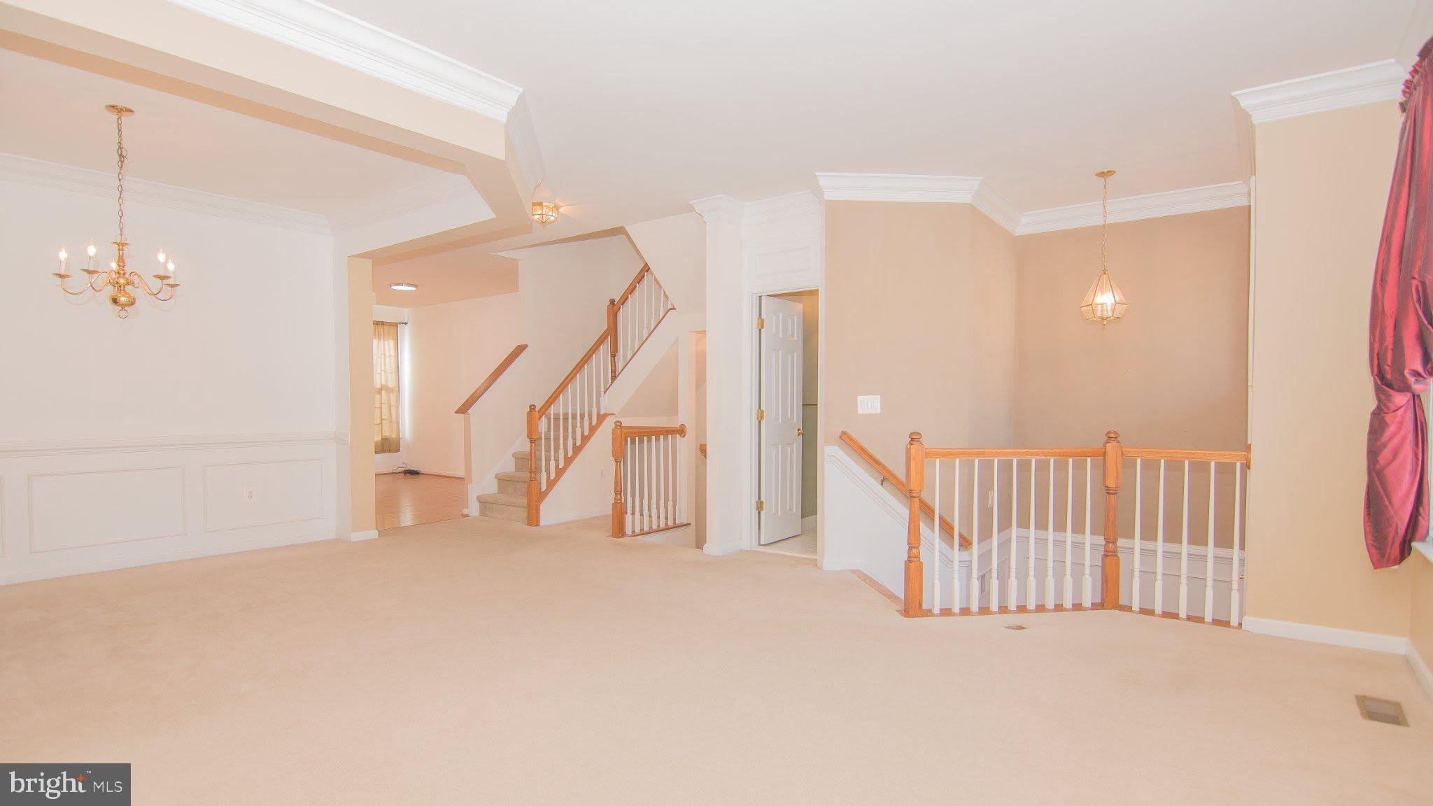 836 REVELSTORE Square NE – photo 4